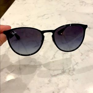 Ray-Ban Sunglasses - Erika Metal in Grey Gradient